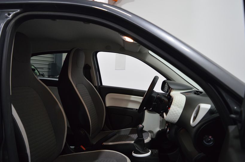 RENAULT TWINGO III 2019 - Photo n°7