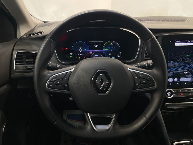 RENAULT MEGANE IV BERLINE 2022 - Photo n°11