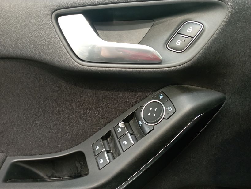 FORD FIESTA 2020 - Photo n°16