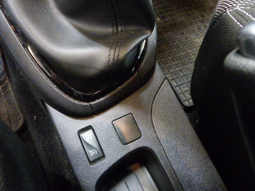 RENAULT CLIO IV 2020 - Photo n°23