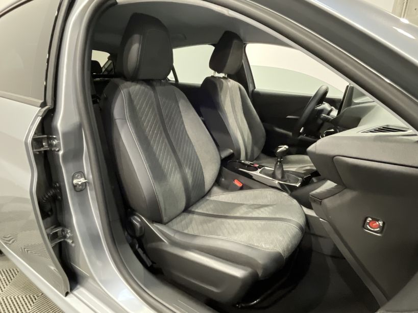 PEUGEOT 208 2024 - Photo n°42
