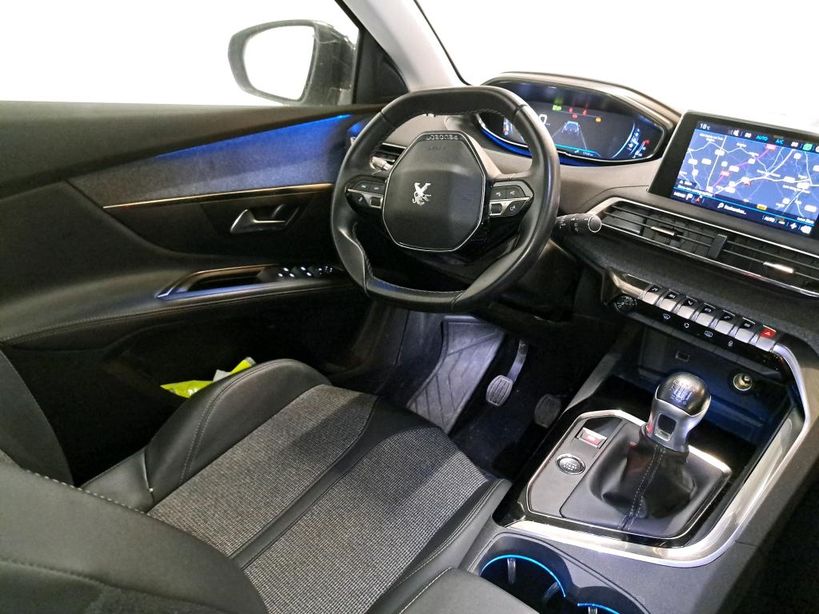 PEUGEOT 5008 BUSINESS 2020 - Photo n°55