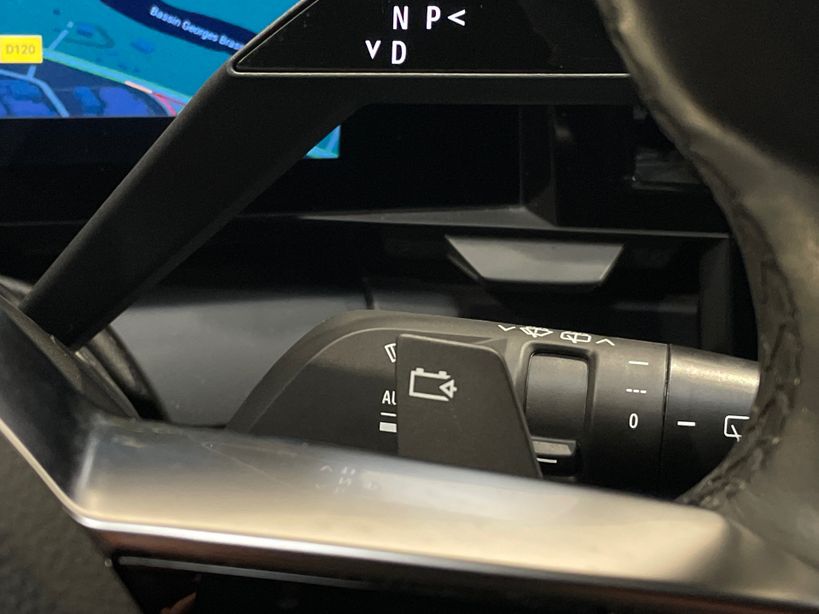 RENAULT MEGANE E TECH 2023 - Photo n°28