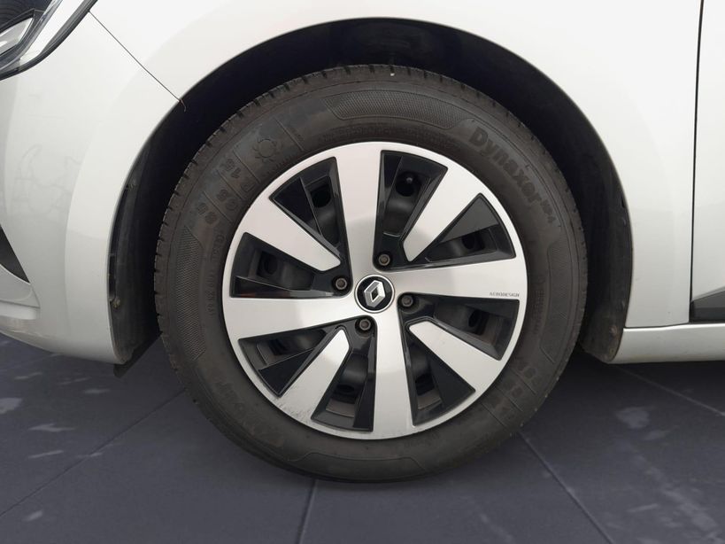 RENAULT CLIO V 2023 - Photo n°9