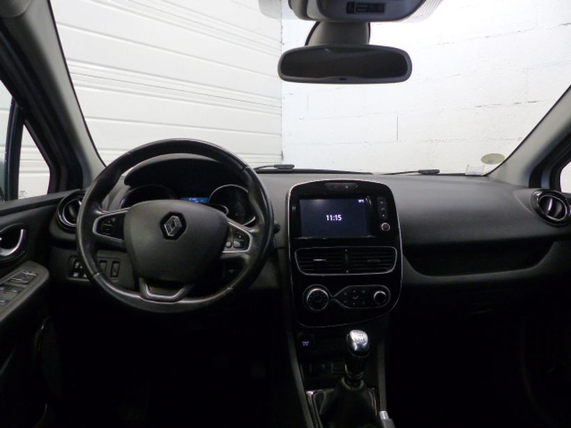 RENAULT CLIO IV ESTATE 2017 - Photo n°6