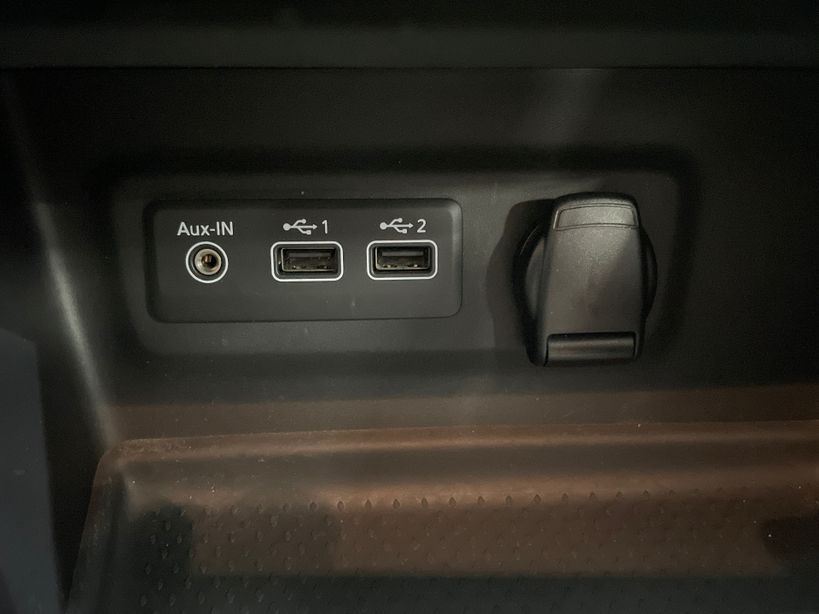 RENAULT MEGANE IV BERLINE 2021 - Photo n°20