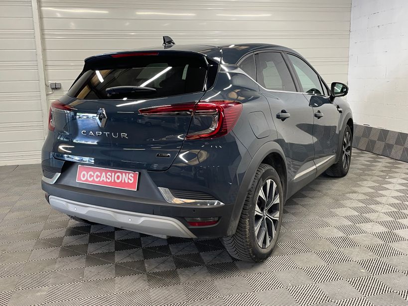 RENAULT CAPTUR 2023 - Photo n°6