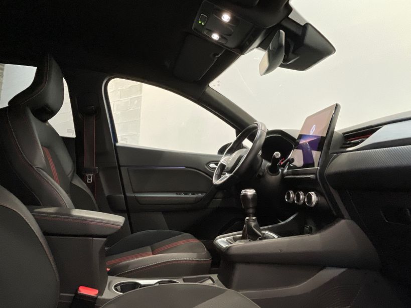 RENAULT CAPTUR 2021 - Photo n°23