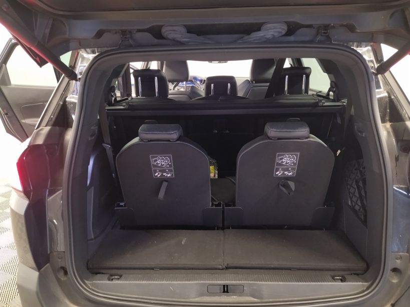 PEUGEOT 5008 2018 - Photo n°19