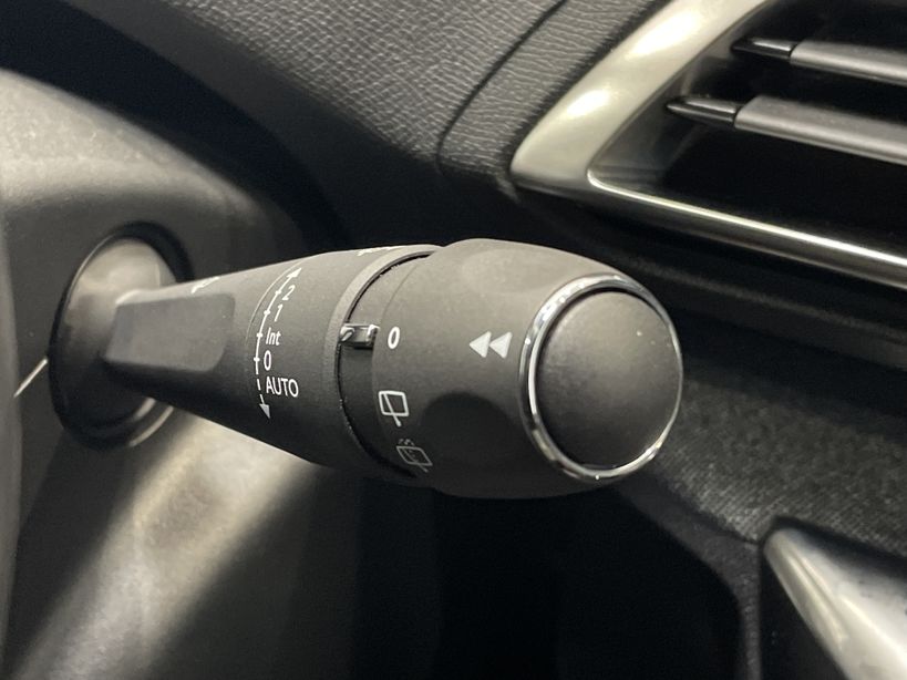 PEUGEOT 3008 2023 - Photo n°32