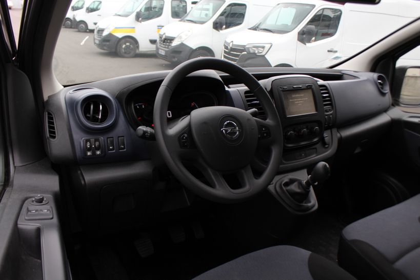 OPEL VIVARO COMBI 2017 - Photo n°10