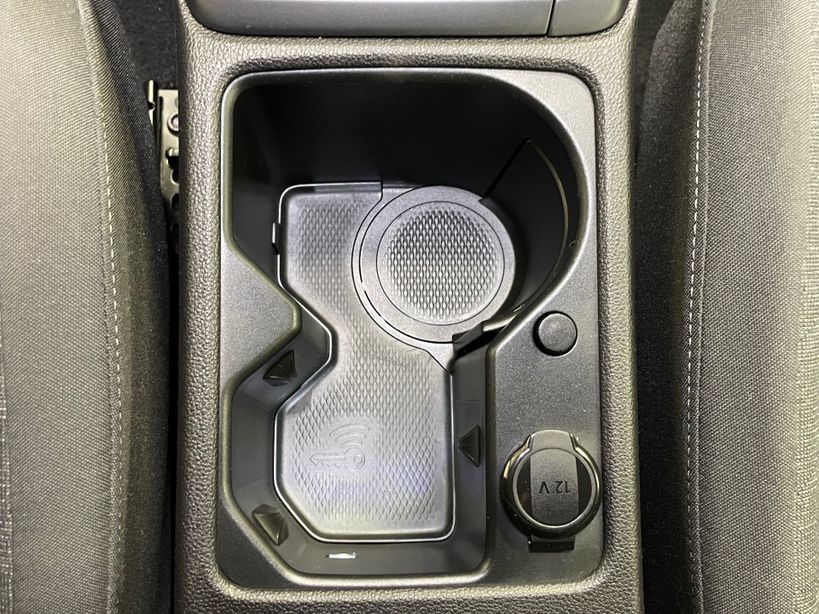 VOLKSWAGEN GOLF 2023 - Photo n°24