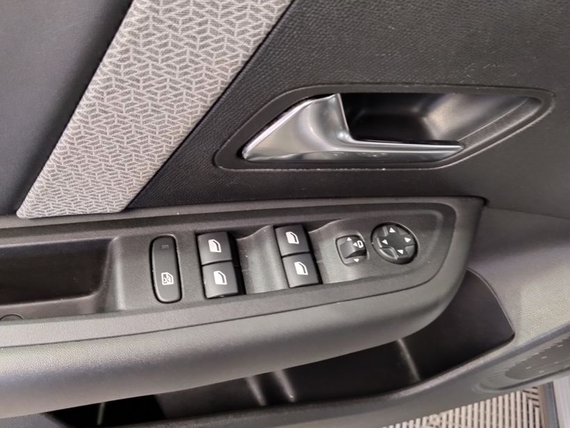 CITROEN C4 X 2023 - Photo n°16