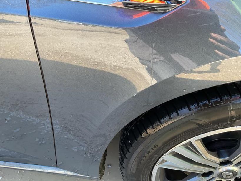 RENAULT MEGANE IV BERLINE 2021 - Photo n°4