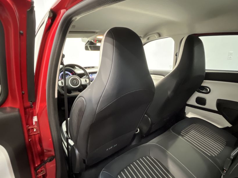 RENAULT TWINGO III 2021 - Photo n°35