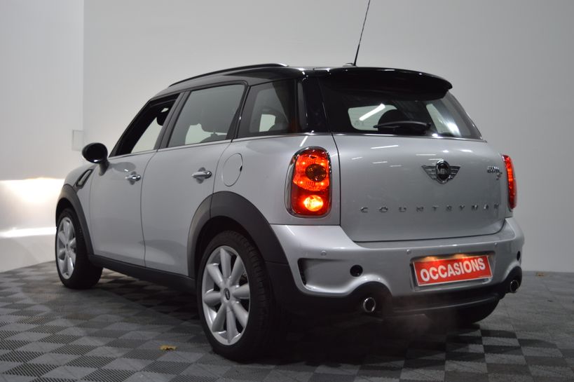 MINI MINI COUNTRYMAN R60 2015 - Photo n°3