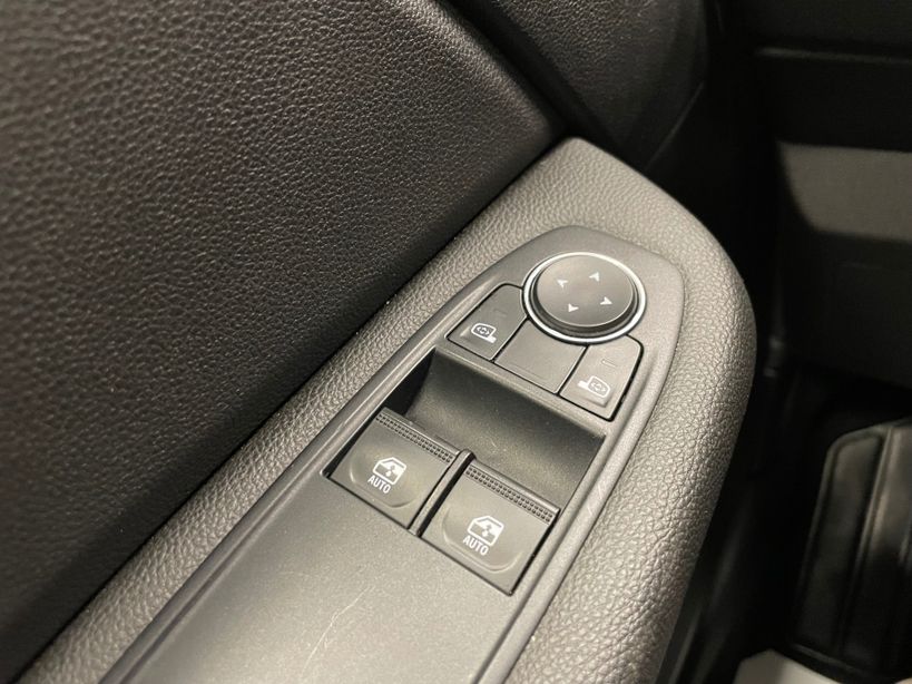 RENAULT CLIO V 2021 - Photo n°16