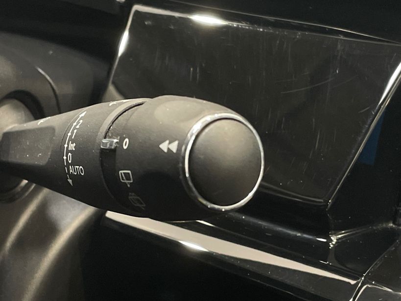 PEUGEOT 508 SW 2021 - Photo n°31