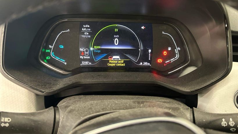 RENAULT CLIO V 2022 - Photo n°13