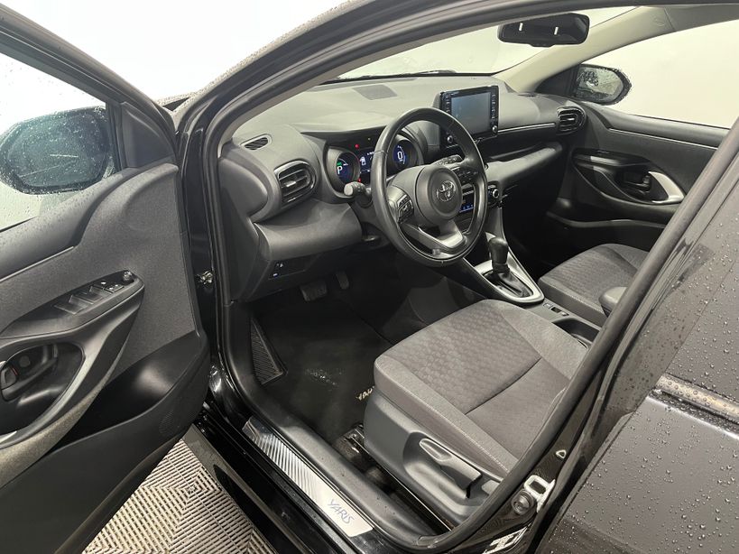 TOYOTA YARIS HYBRIDE MY20 2022 - Photo n°16