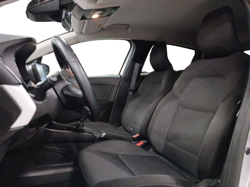 RENAULT CLIO V 2022 - Photo n°10