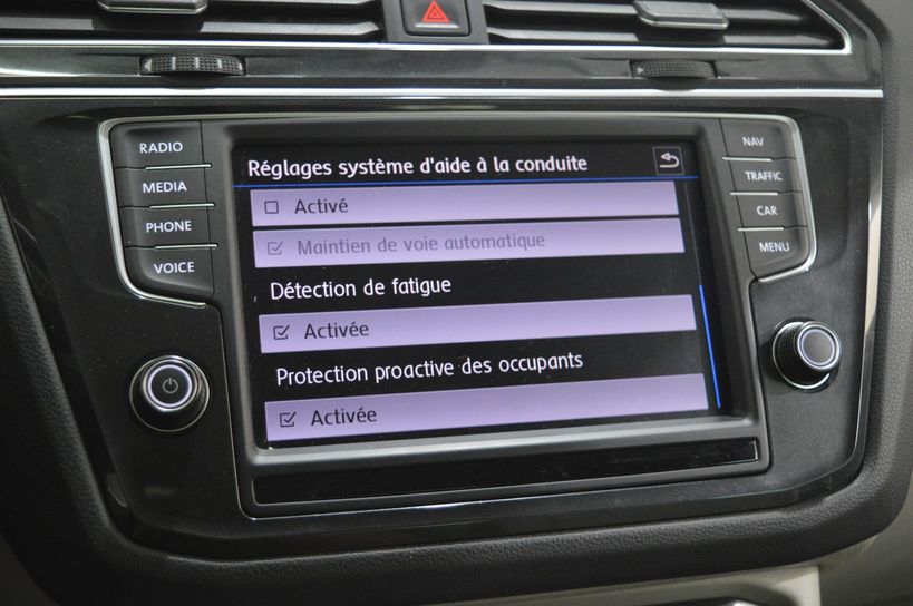 VOLKSWAGEN TIGUAN 2017 - Photo n°22