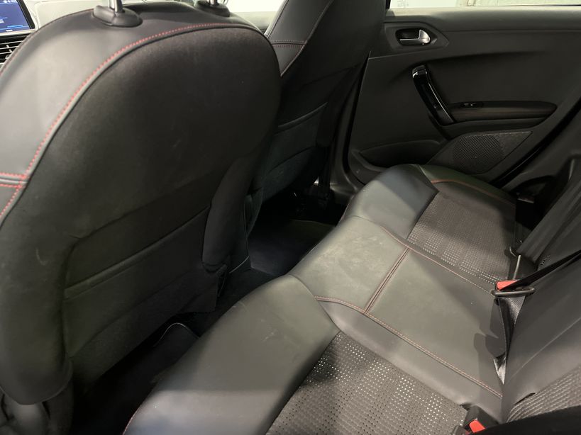 PEUGEOT 208 2019 - Photo n°36