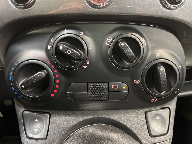 FIAT 500 2014 - Photo n°14