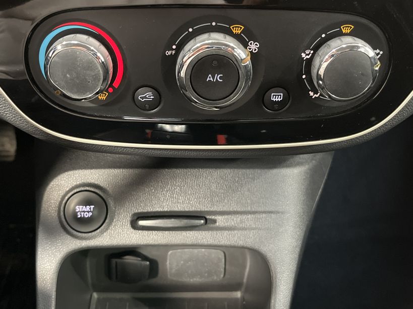 RENAULT CAPTUR 2018 - Photo n°16