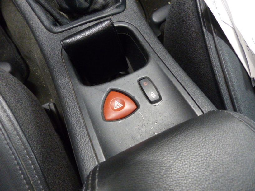 RENAULT LAGUNA 2005 - Photo n°18