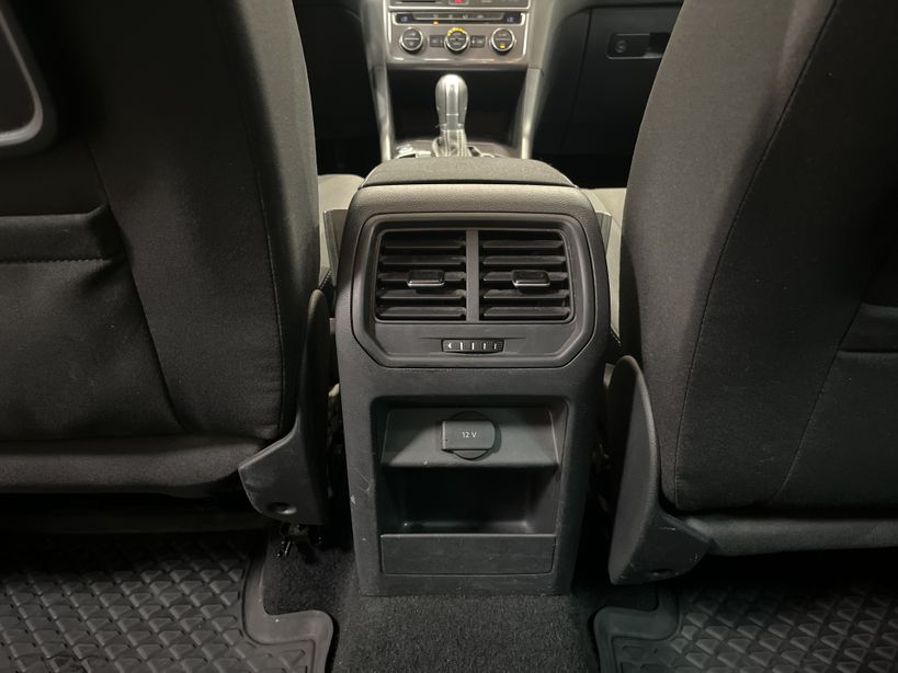VOLKSWAGEN GOLF SPORTSVAN BUSINESS 2016 - Photo n°40
