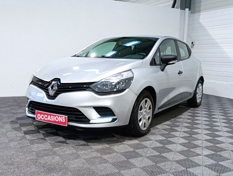 RENAULT CLIO IV SOCIETE 2017 - Photo n°1