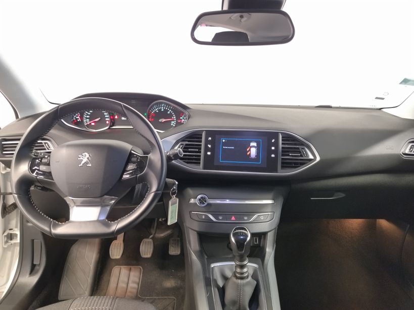 PEUGEOT 308 2020 - Photo n°24
