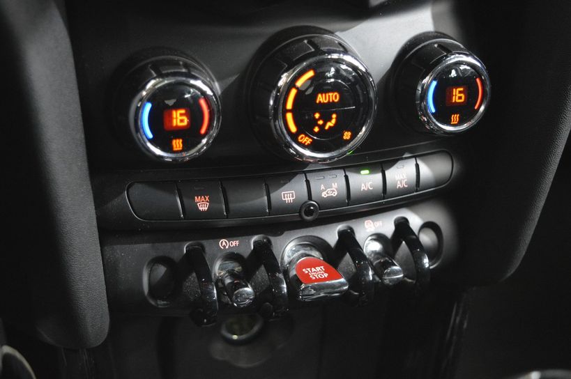 MINI MINI F56 2015 - Photo n°13