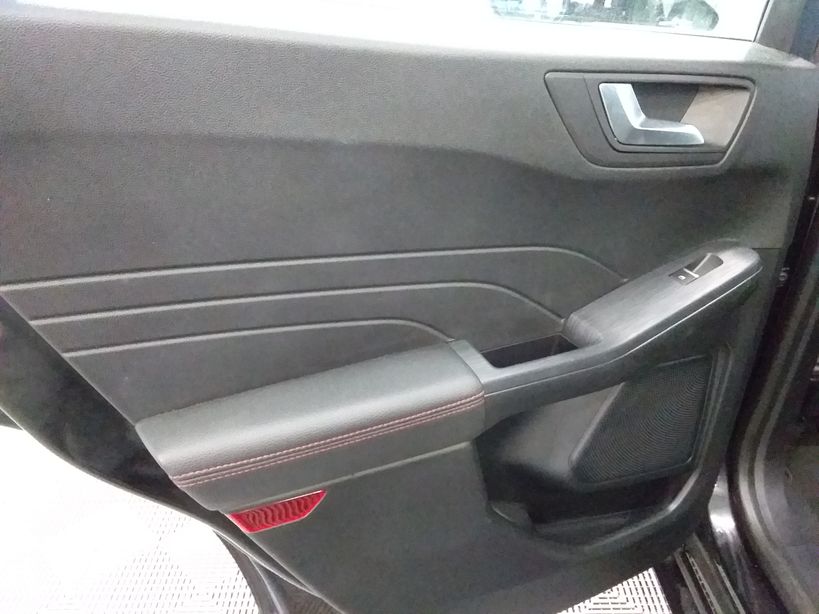 FORD KUGA 2021 - Photo n°16