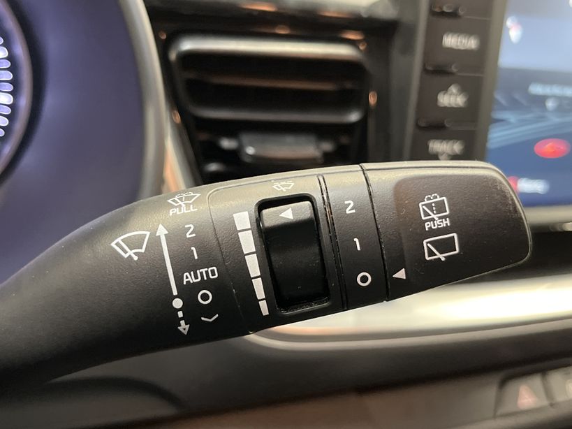 KIA STONIC 2019 - Photo n°28