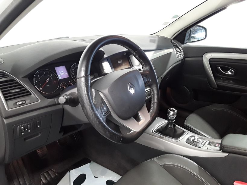 RENAULT LAGUNA 2014 - Photo n°30
