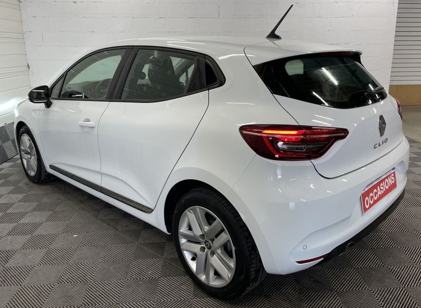 RENAULT CLIO V 2021 - Photo n°8