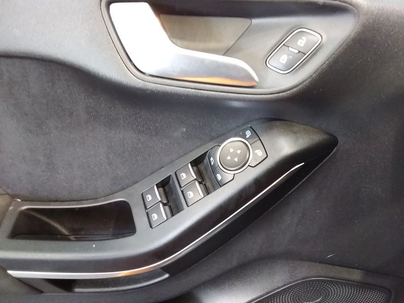 FORD FIESTA 2019 - Photo n°15