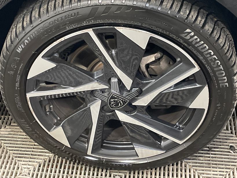 PEUGEOT 308 2023 - Photo n°18