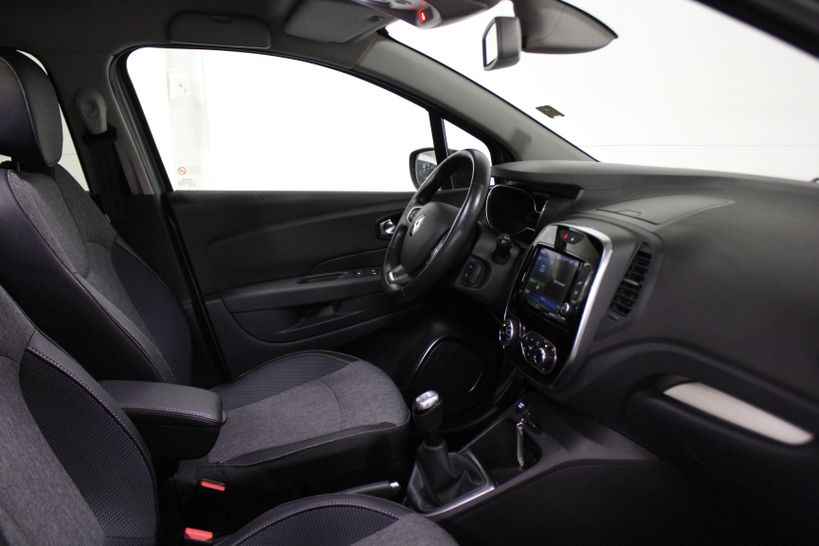 RENAULT CAPTUR 2019 - Photo n°6