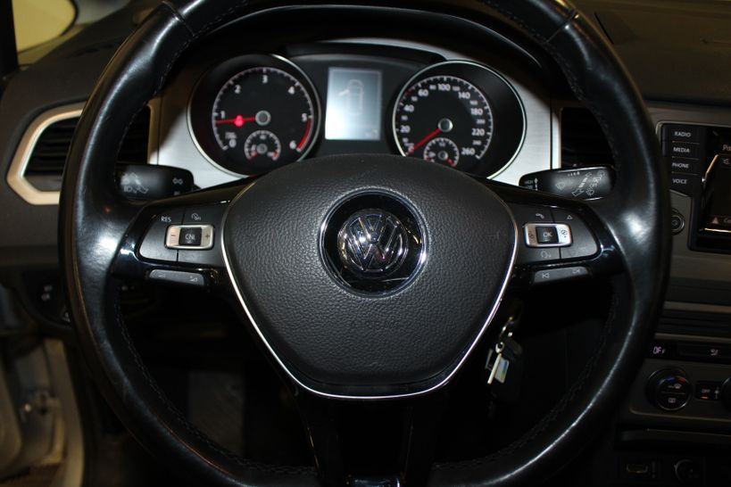 VOLKSWAGEN GOLF SPORTSVAN 2014 - Photo n°14