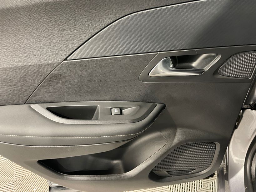 PEUGEOT 2008 2024 - Photo n°18