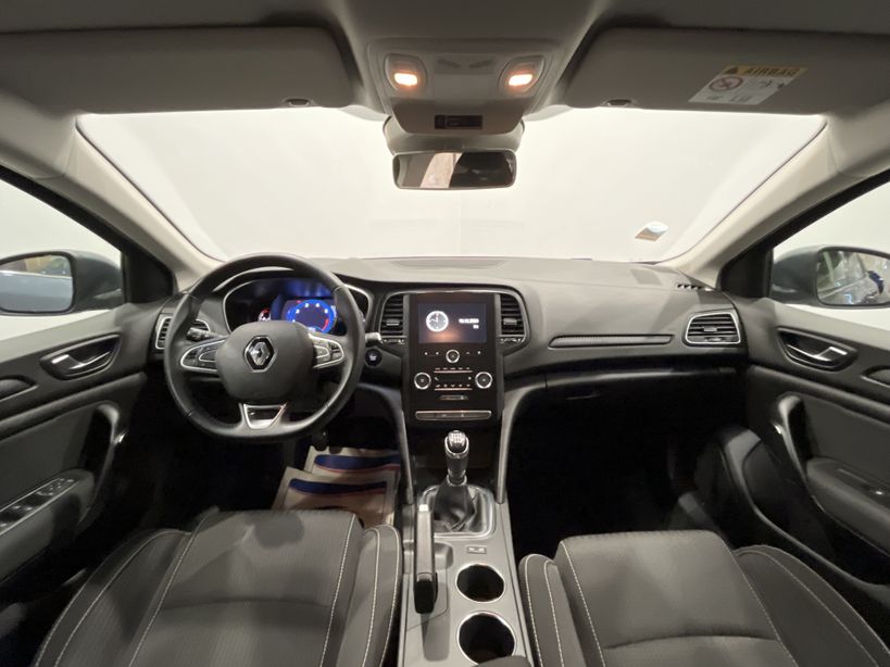 RENAULT MEGANE IV ESTATE BUSINESS 2020 - Photo n°32
