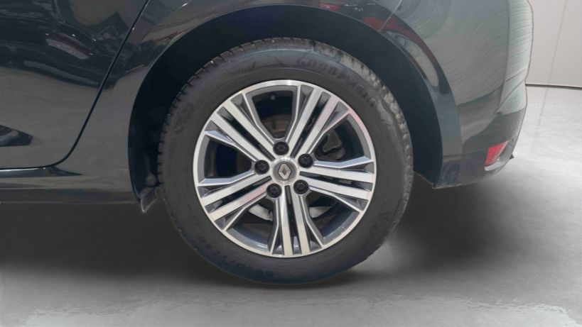 RENAULT MEGANE IV BERLINE 2021 - Photo n°17