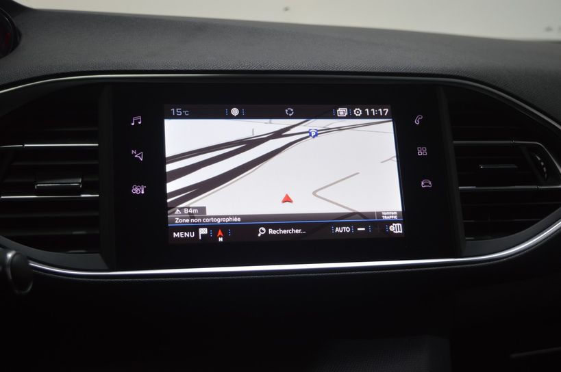 PEUGEOT 308 2018 - Photo n°12