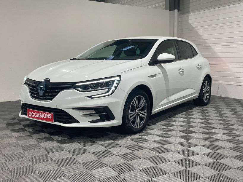 RENAULT MEGANE IV BERLINE 2022 - Photo n°1