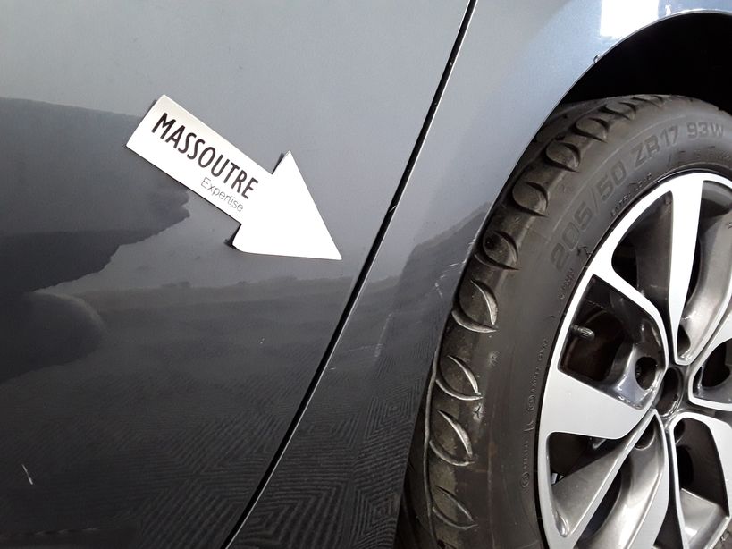 RENAULT MEGANE IV BERLINE 2016 - Photo n°8