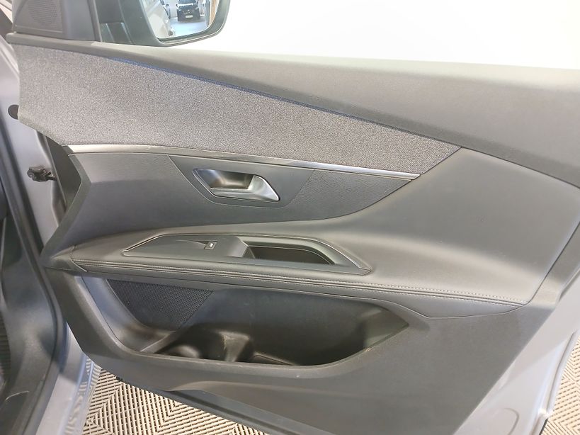 PEUGEOT 5008 BUSINESS 2020 - Photo n°7