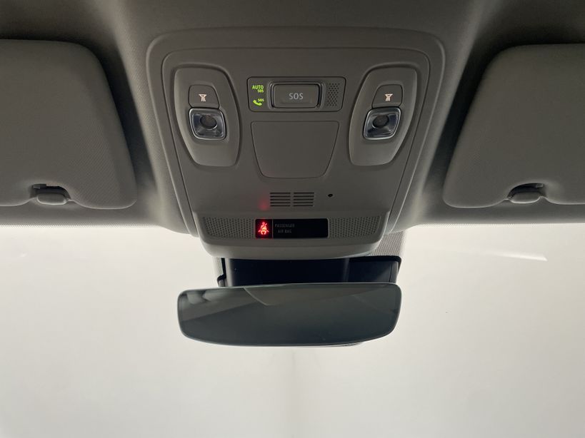 RENAULT MEGANE IV ESTATE 2022 - Photo n°24